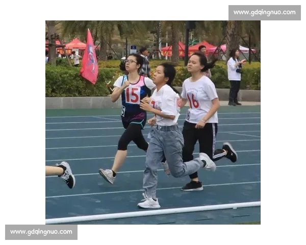 全球手球锦标赛精彩瞬间与运动员风采全景解析
