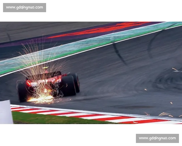 极速争锋：F1赛道上的速度与激情全景解析